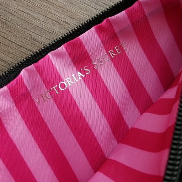 VICTORIA'S SECRET Fold-over clutch faux-leather - Picture 4 of 8